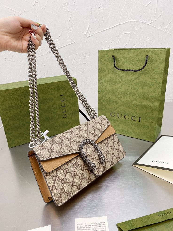 EN_-_NEW_Arrival_Bags_GCI_183.jpg